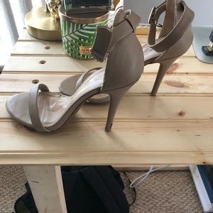 Beige/Tan Heels